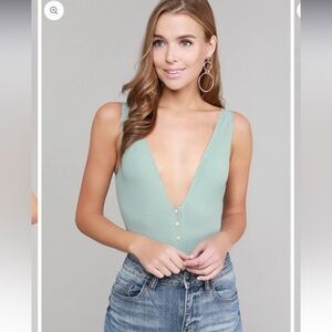 Nwot ribbed bodysuit